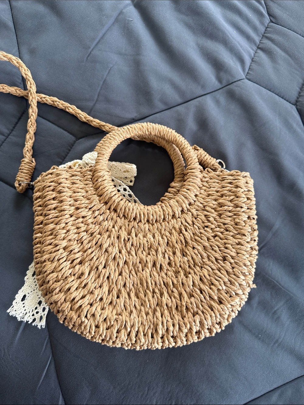 Woven Straw 'MRS' Handbag with Lace Bow - Picture 4 of 6